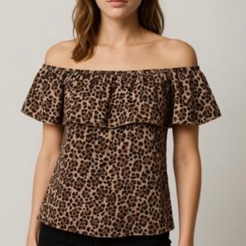 ARITZIA Wilfred Promener Off Shoulder Cropped Top Leopard Print US Sz S